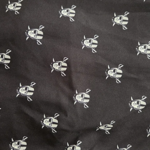 Black Shorts with RAIDERS Print - Picture 2 of 5